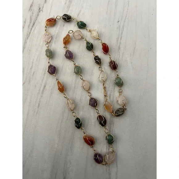 Gold Tone Wire Wrapped Stone Necklace - Picture 4 of 5